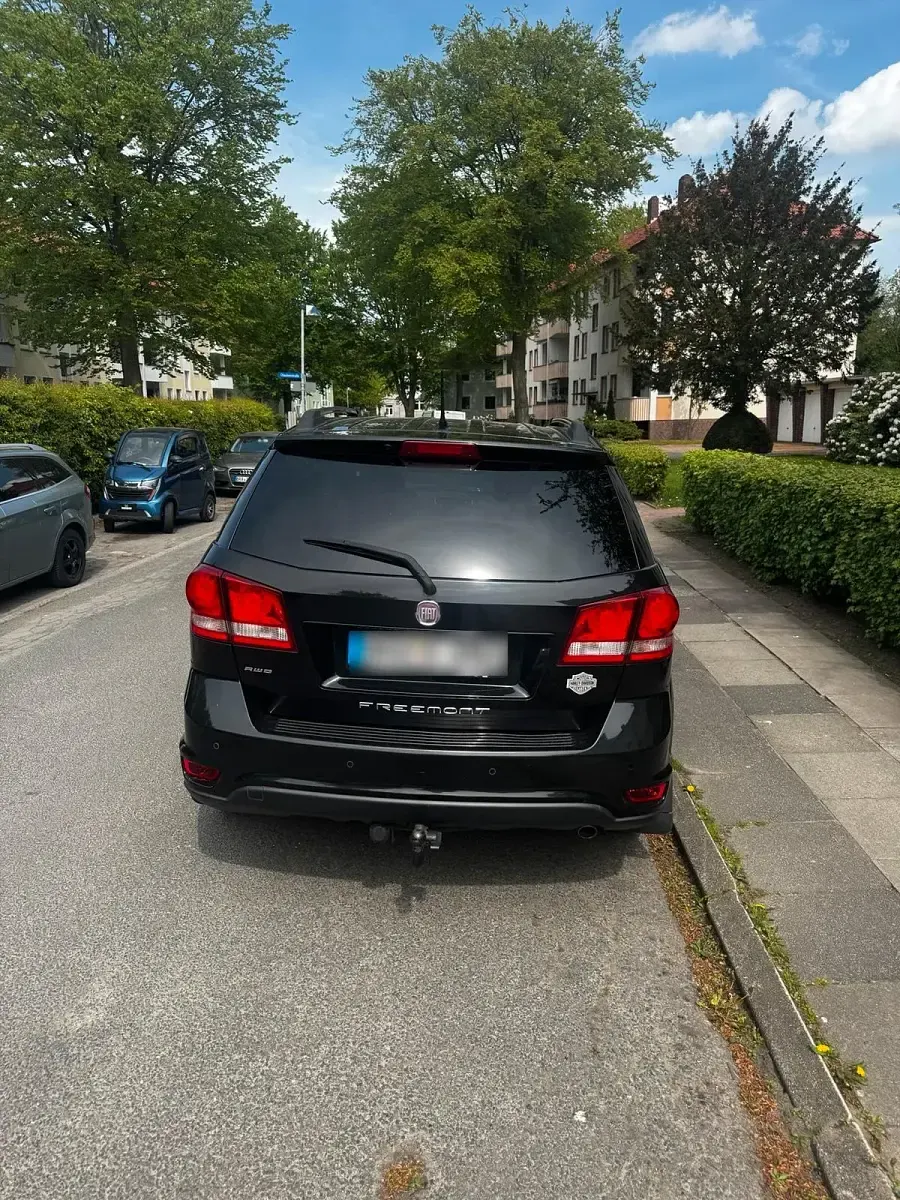 Usado Fiat Freemont 170 CV (125 kW) 2012 Negro SUV