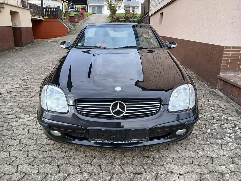 Gebraucht Mercedes SLK200 163 PS (119 kW) 2001 Schwarz Cabrio
