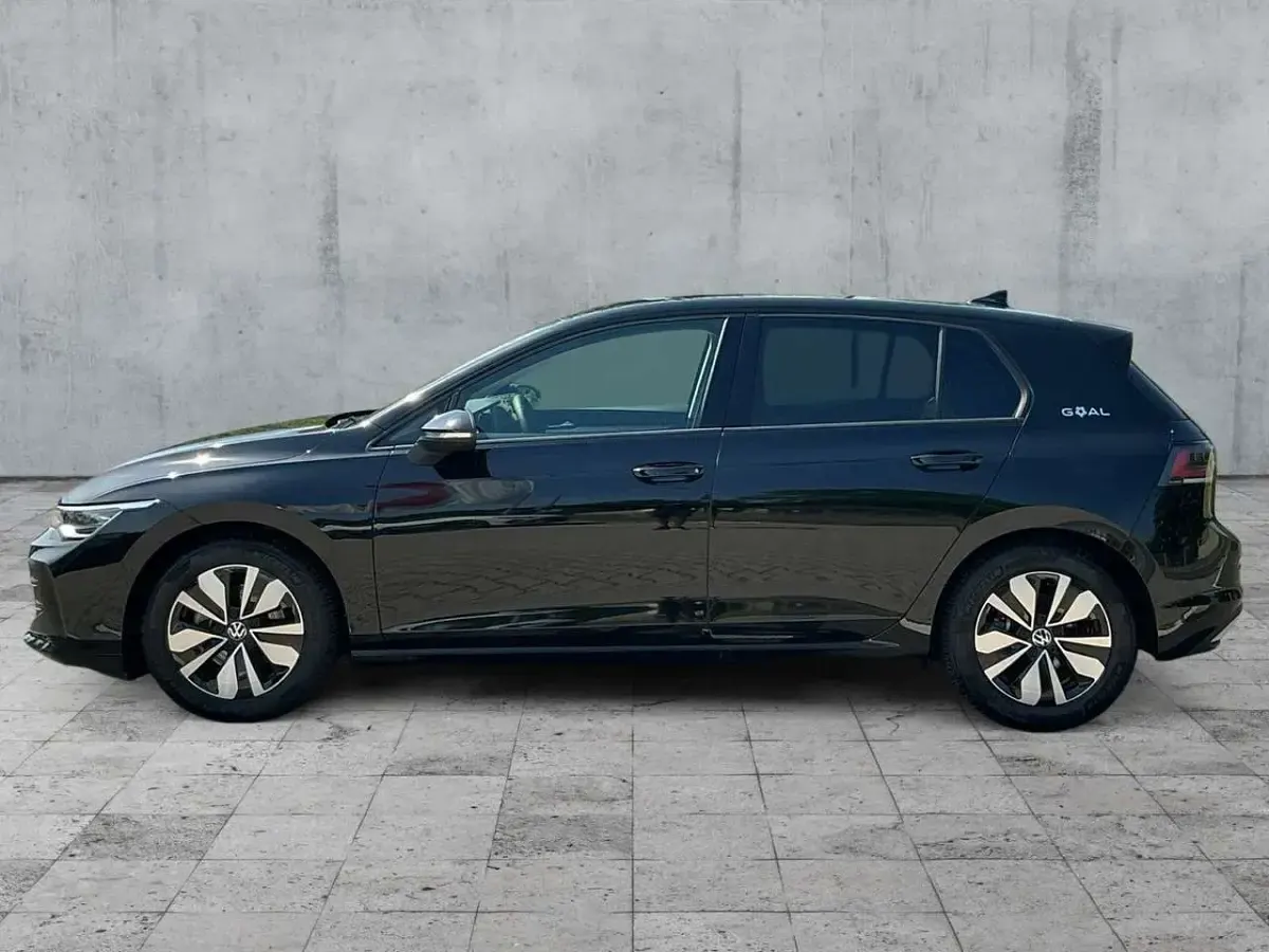 Gebraucht VW Golf VIII Goal 150 PS (110 kW) 2025 Schwarz Limousine