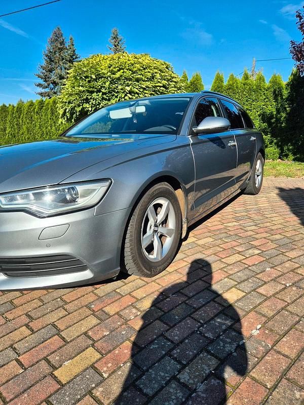 Grau Gebraucht 2013 Audi A6 Kombi | 8.499 € (Superpreis) - Bild 1/4
