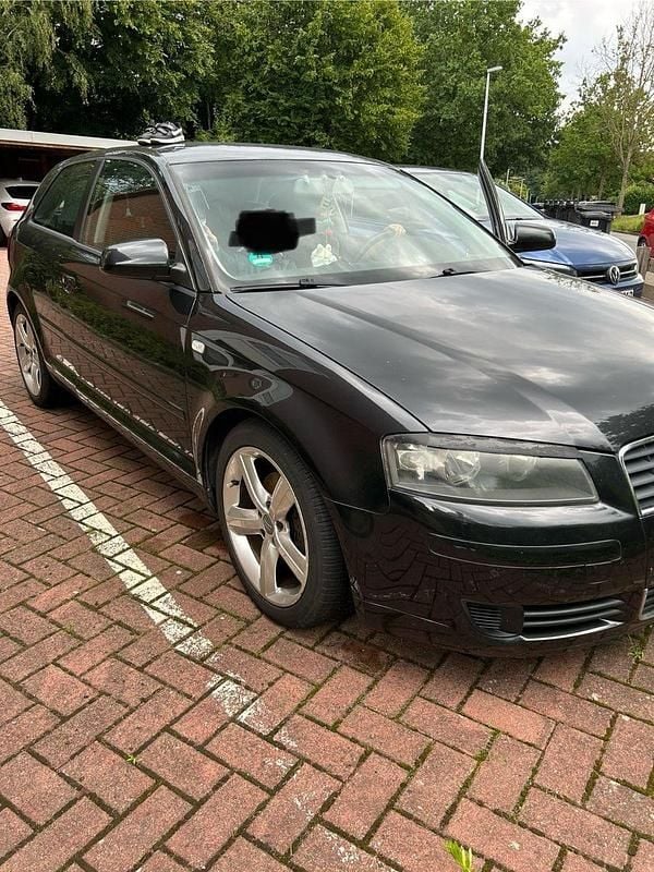Schwarz Gebraucht 2003 Audi A3 Limousine | 2.950 € (Fairer Preis) - Bild 1/4