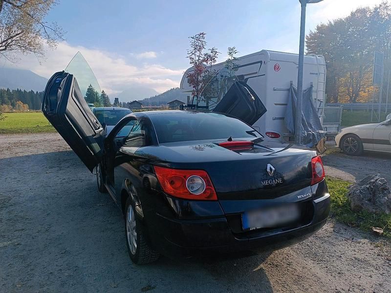 Gebraucht Renault Mégane Cabriolet Privilege 135 PS (99 kW) 2006 Schwarz Cabrio