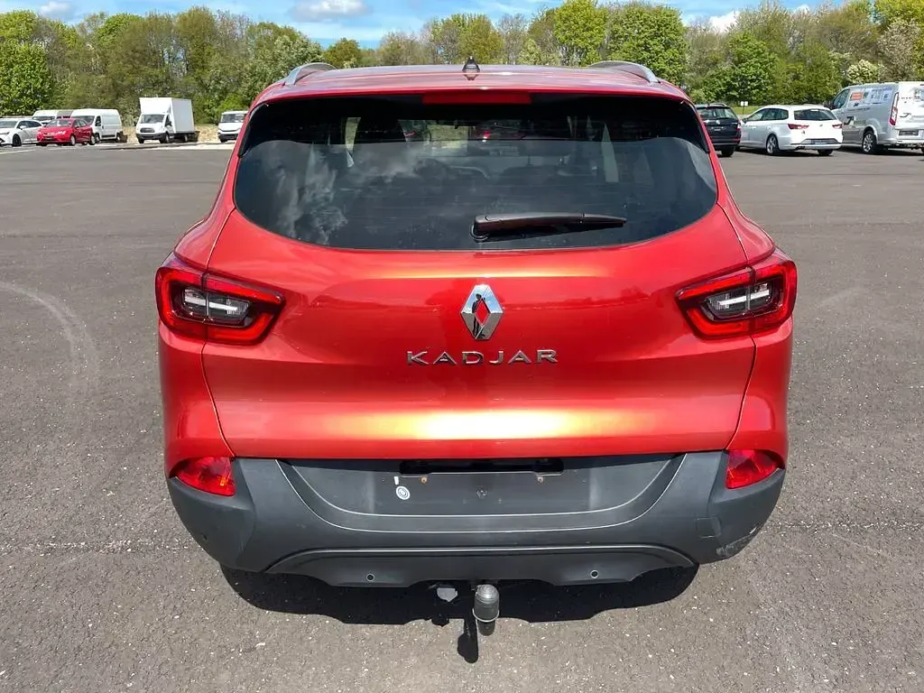 Używany Renault Kadjar Experience 131 KM (96 kW) 2015 Czerwony SUV