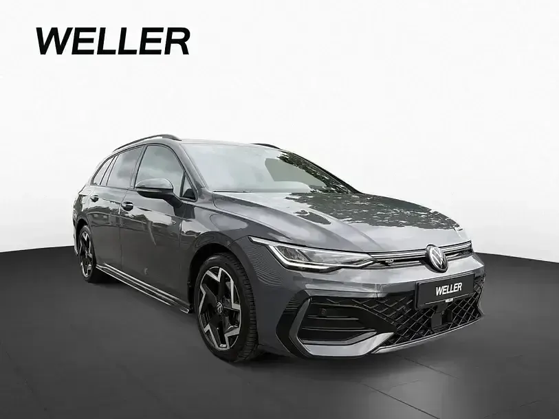 Gebraucht VW Golf VIII R-line 150 PS (110 kW) 2025 Delfingrau metallic (grau) Kombi