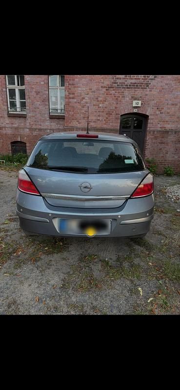 Gebraucht Opel Astra 105 PS (77 kW) 2006 Blau Kleinwagen
