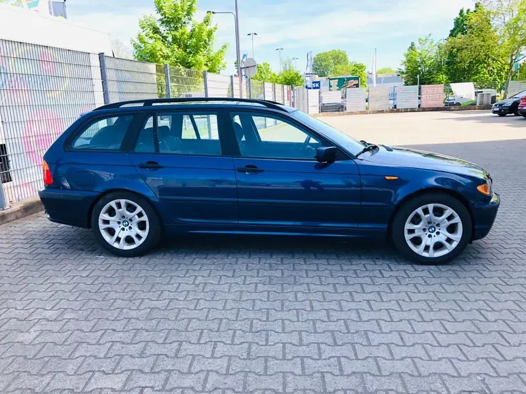 Gebraucht BMW 316 M Sport 116 PS (85 kW) 2004 Blau Limousine