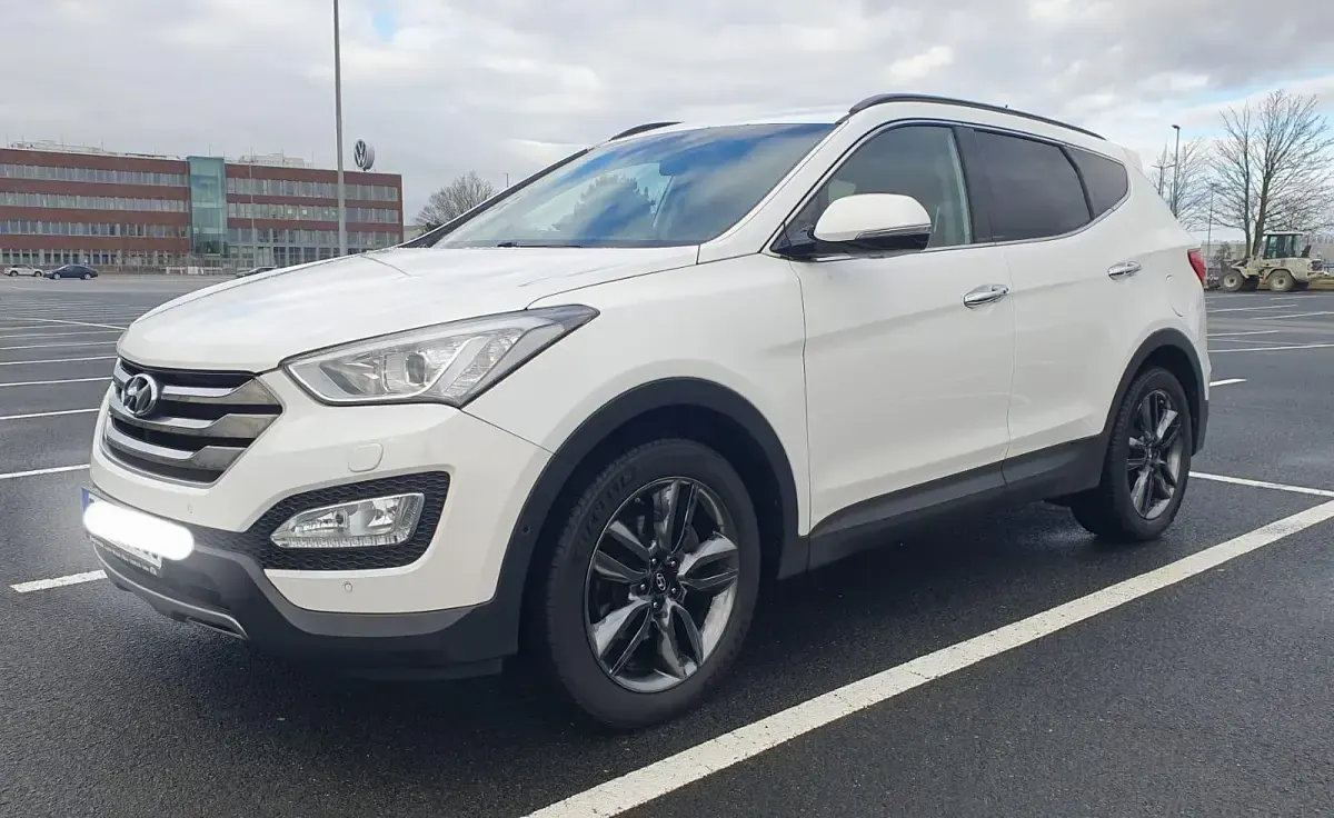 Gebraucht Hyundai Santa Fe Premium 197 PS (144 kW) 2015 Weiß SUV