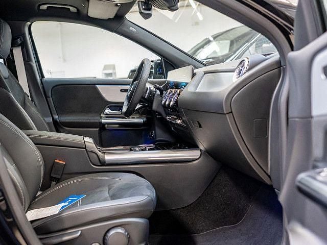 Schwarz Gebraucht 2025 Mercedes GLA180 SUV | 42.880 € (Etwas zu teuer) - Bild 1/4