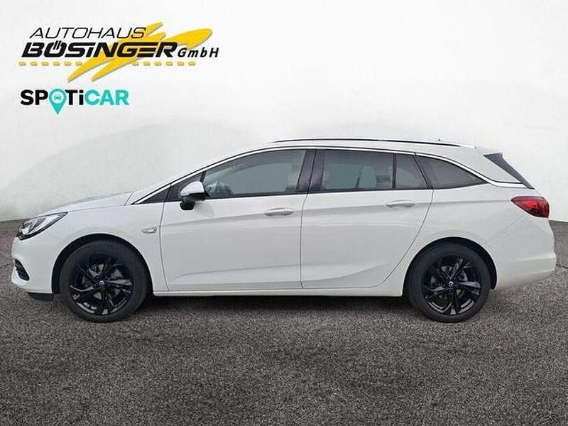 Gebraucht Opel Astra Elegance 145 PS (106 kW) 2020 Weiß Limousine
