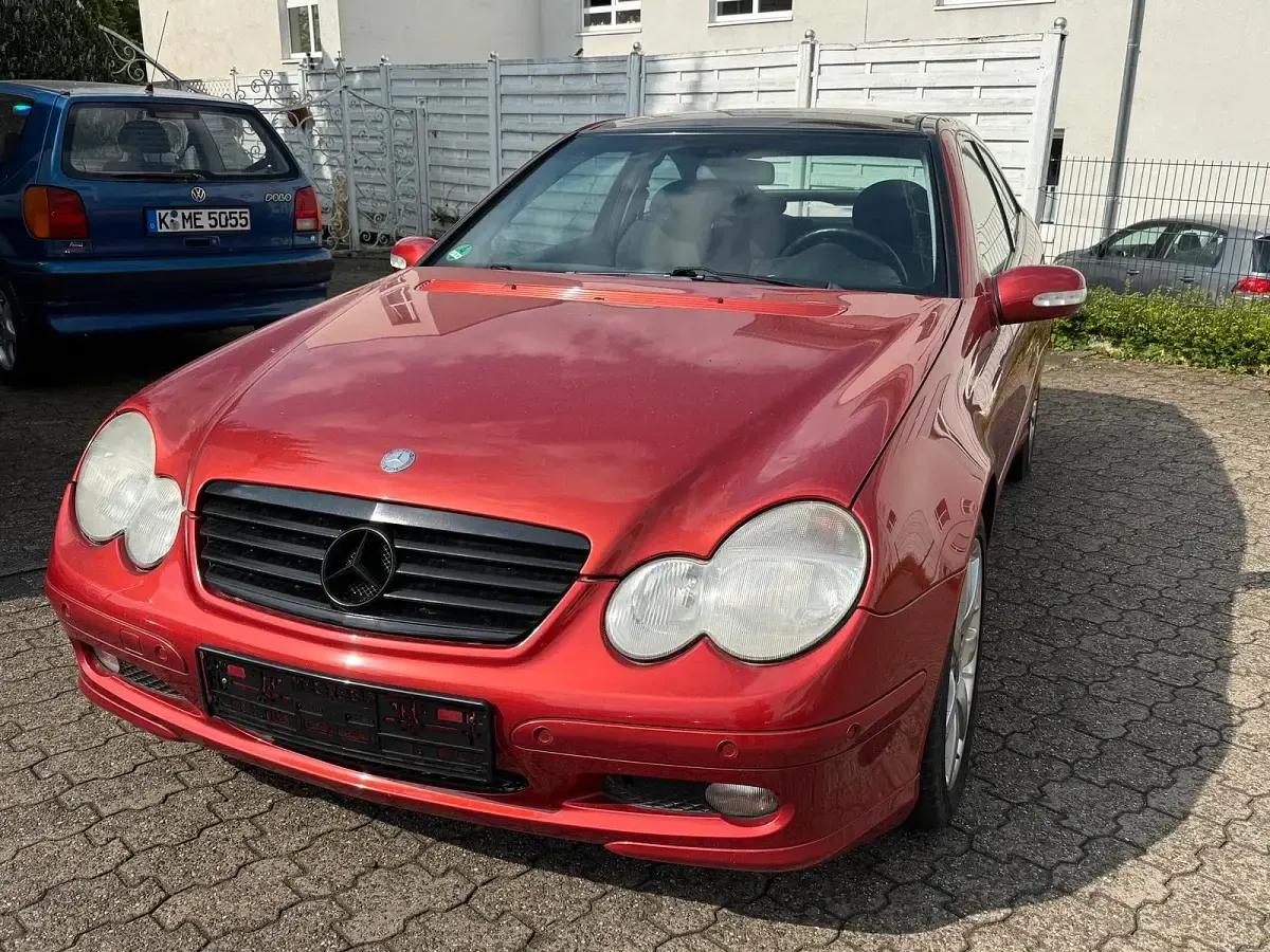 Gebraucht Mercedes C200 163 PS (119 kW) 2004 Orange Coupé