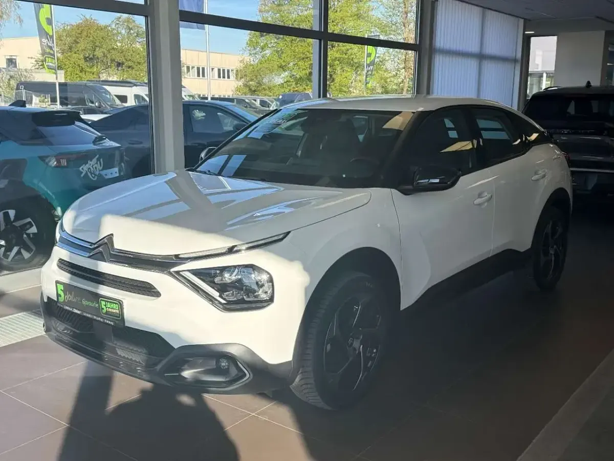 Gebraucht Citroën C4 Feel 131 PS (96 kW) 2023 Lack weiss SUV