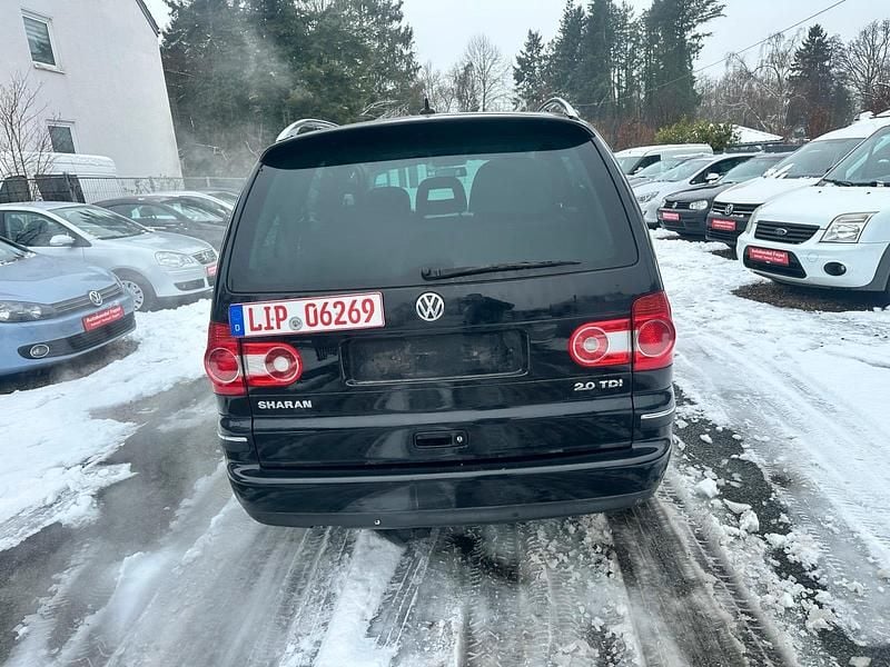 Gebraucht VW Sharan 140 PS (102 kW) 2007 Schwarz Van / Kleinbus