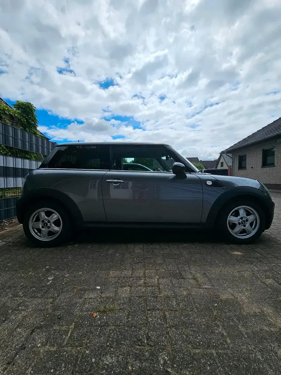 Gebraucht Mini Cooper 120 PS (88 kW) 2009 Grau Kleinwagen