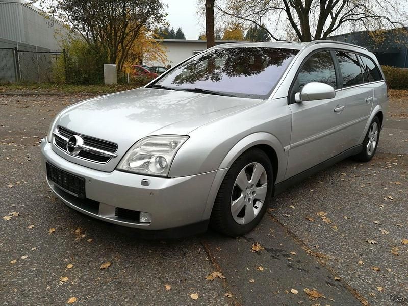 Silber Gebraucht 2004 Opel Vectra Kombi | 1.299 € (Superpreis) - Bild 1/4