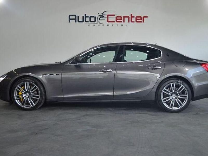 Gebraucht Maserati Ghibli 275 PS (202 kW) 2014 Grau Coupé