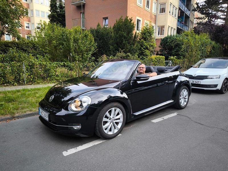 Gebraucht VW Beetle Design 105 PS (77 kW) 2013 Schwarz Kleinwagen