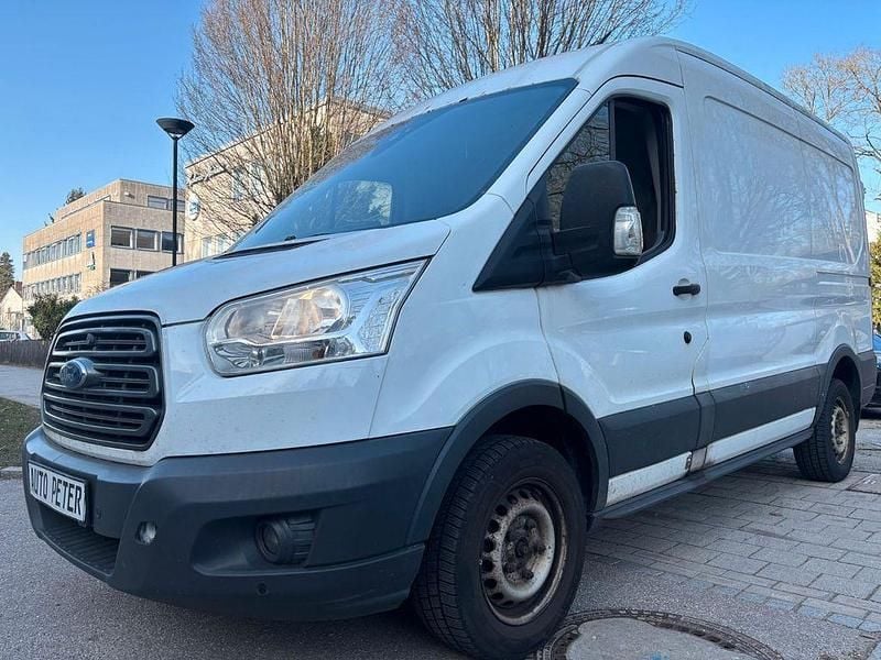 Gebraucht Ford Transit Trend 125 PS (91 kW) 2016 Frostweiß Van / Kleinbus