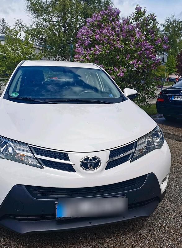 Gebraucht Toyota RAV4 125 PS (91 kW) 2014 Weiß SUV