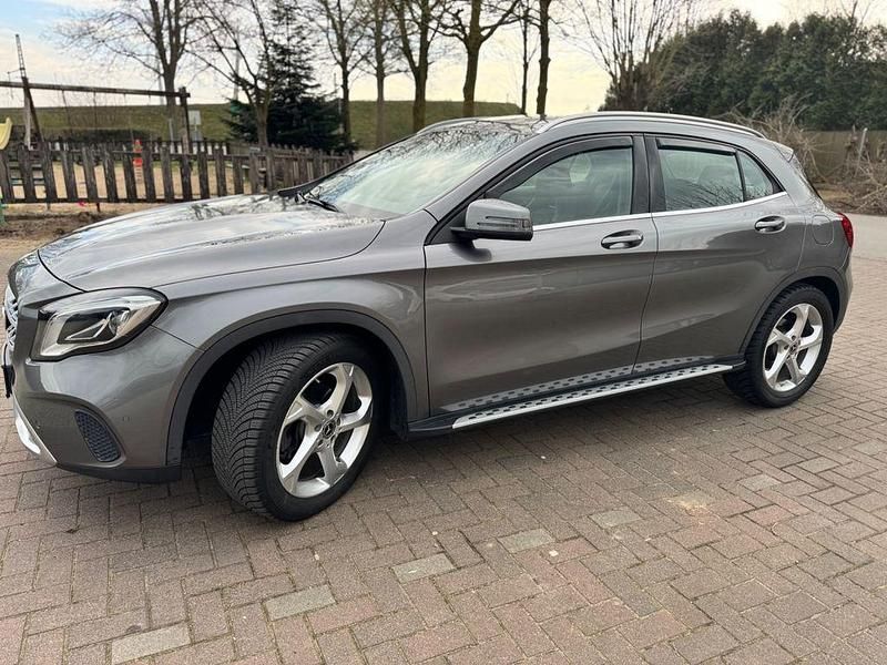 Gebraucht Mercedes GLA220 177 PS (130 kW) 2018 SUV