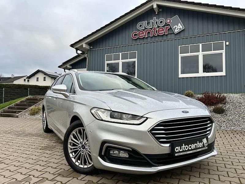 Silber Gebraucht 2020 Ford Mondeo Titanium Kombi | 16.480 € (Etwas zu teuer) - Bild 1/4