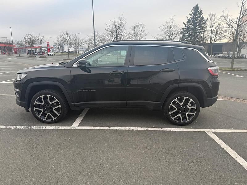 Schwarz Gebraucht 2019 Jeep Compass Limited SUV | 16.500 € (Superpreis) - Bild 1/4