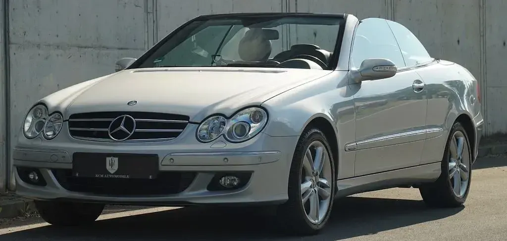 Gebraucht Mercedes CLK350 272 PS (200 kW) 2005 Silber Cabrio