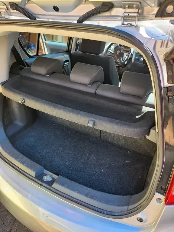 Gebraucht Suzuki Splash Club 94 PS (69 kW) 2010 Silber Kleinwagen