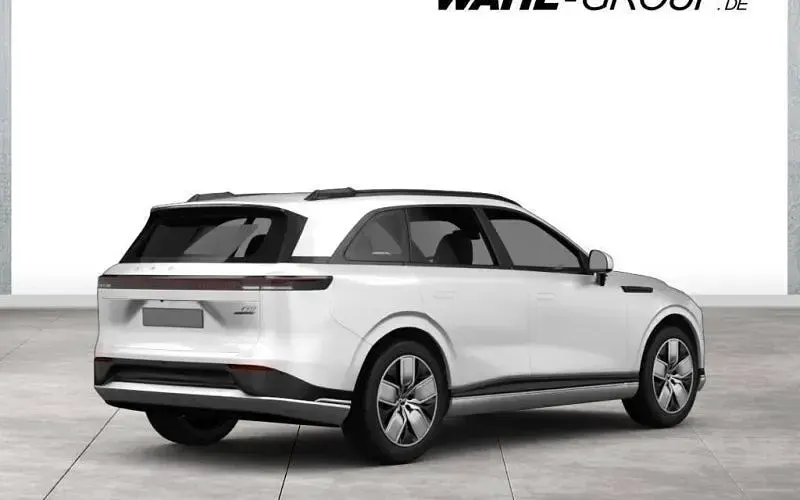 Neu XPENG G9 AWD Performance 422 kW (575 PS) 2025 Weiß SUV