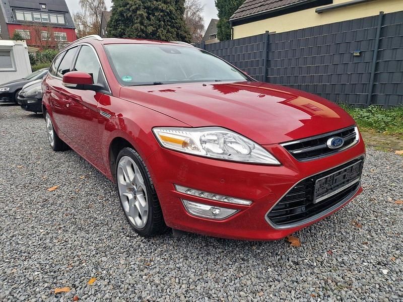 Rot Gebraucht 2013 Ford Mondeo Business Edition Kombi | 4.990 € - Bild 1/4