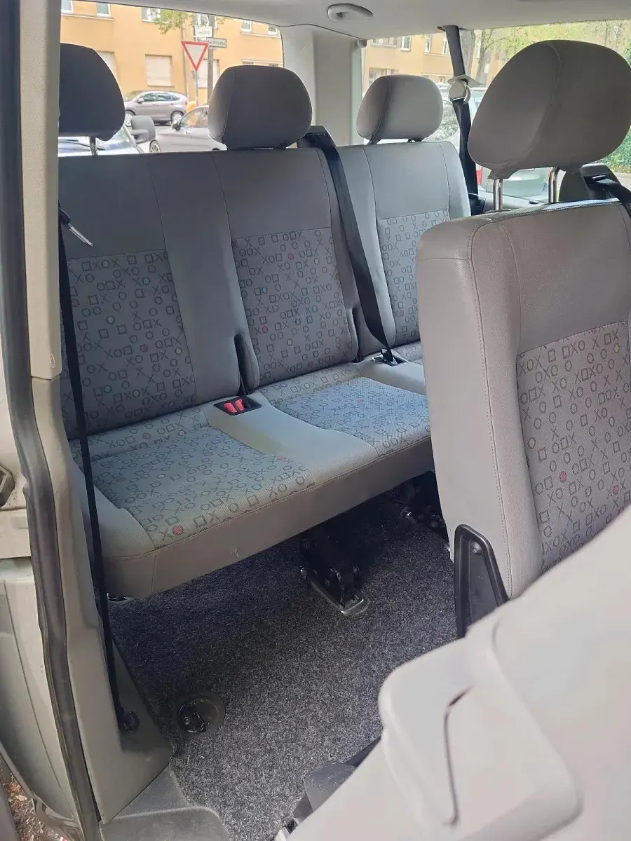 Gebraucht VW Multivan 176 PS (129 kW) 2004 Silber Van / Kleinbus