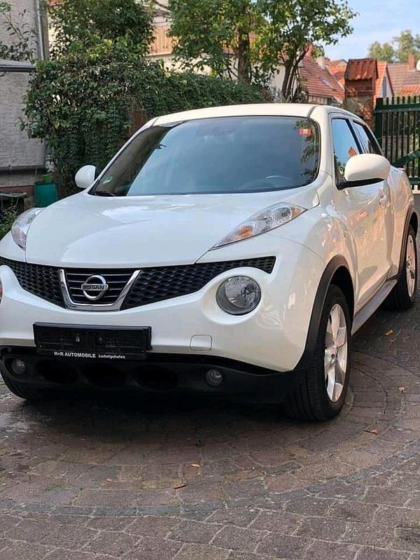 Gebraucht Nissan Juke 117 PS (86 kW) 2011 Weiß SUV