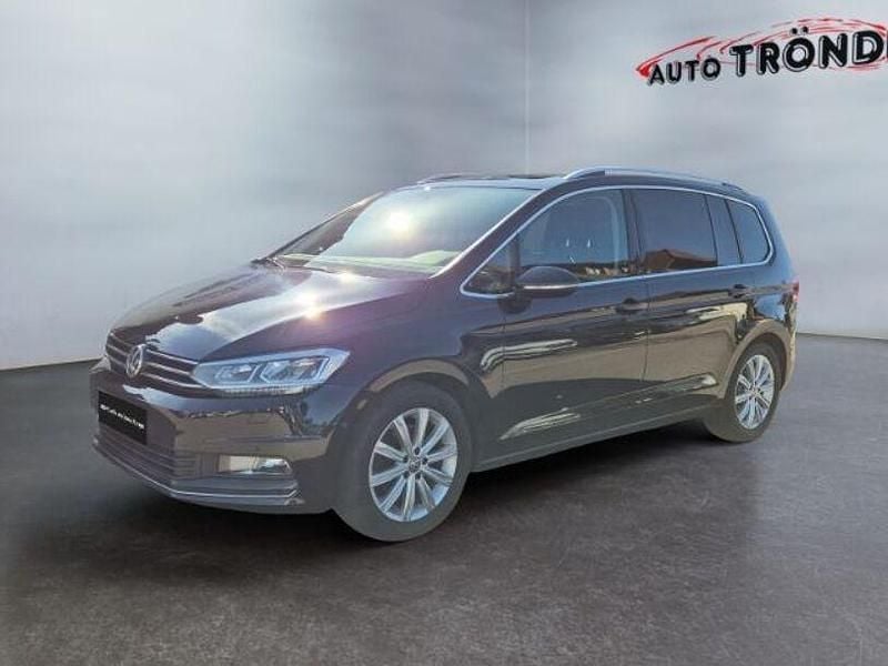 Gebraucht VW Touran Highline 179 PS (131 kW) 2017 Schwarz Van / Kleinbus