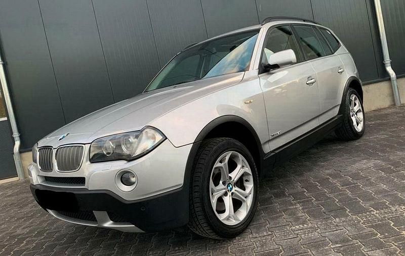 Silber Gebraucht 2009 BMW X3 Executive SUV | 3.500 € (Superpreis) - Bild 1/4