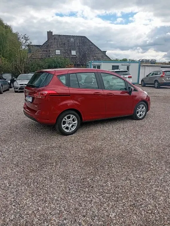Gebraucht Ford B-MAX SYNC Edition 125 PS (91 kW) 2017 Rot Van / Kleinbus