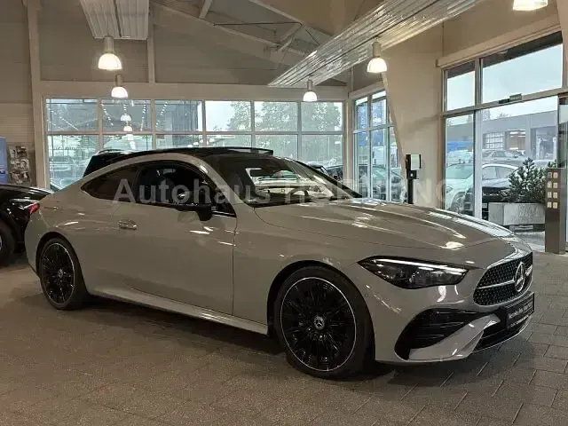 Gebraucht Mercedes CLE300 AMG 258 PS (189 kW) 2025 Andere Coupé