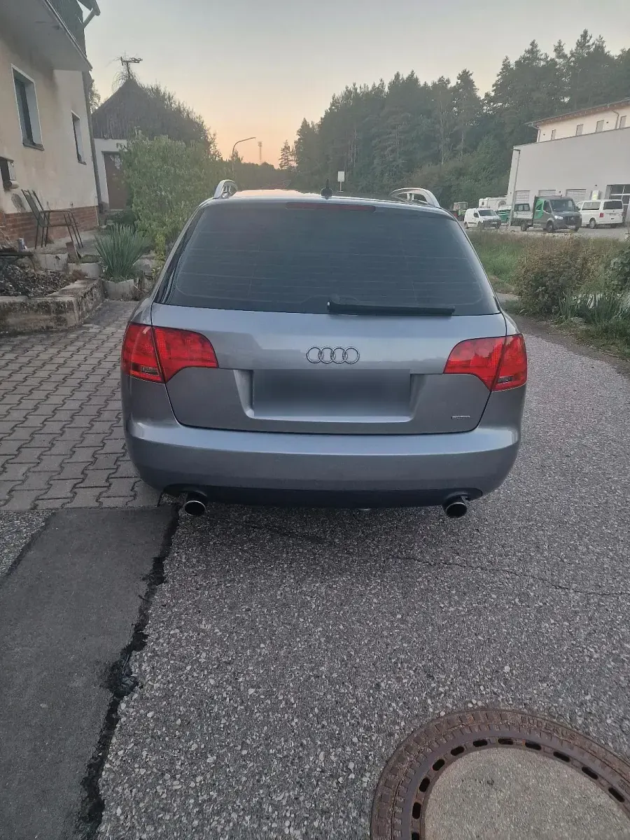 Gebraucht Audi A4 S-Line 163 PS (119 kW) 2007 Grau Kombi
