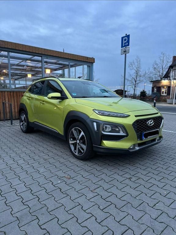 Gelb Gebraucht 2017 Hyundai Kona Premium SUV | 12.800 € (Fairer Preis) - Bild 1/4