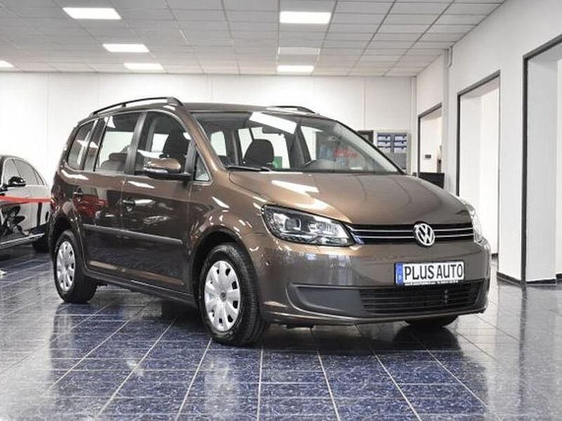 Gebraucht VW Touran 105 PS (77 kW) 2015 Braun Van / Kleinbus
