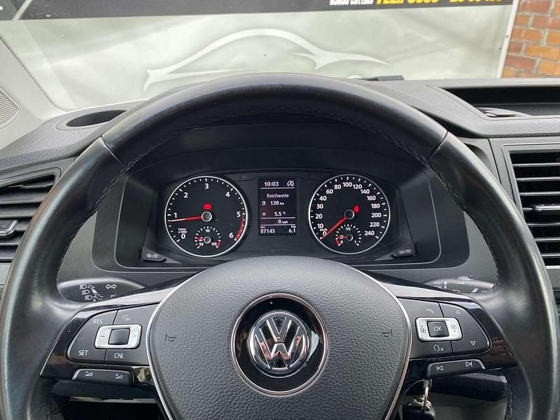 Second-hand VW Transporter 150 CP (110 kW) 2019 Alb Van