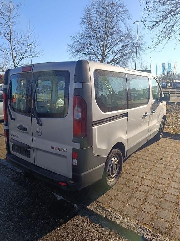 Gebraucht Opel Vivaro 140 PS (102 kW) 2015 Grau Van / Kleinbus