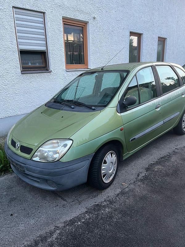 Grün Gebraucht 2000 Renault Scénic Van / Kleinbus | 500 € (Superpreis) - Bild 1/1