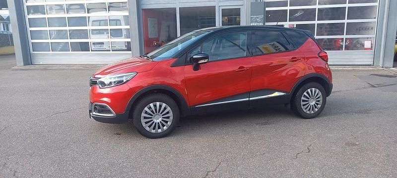 Gebraucht Renault Captur Intens 118 PS (86 kW) 2016 Rot SUV