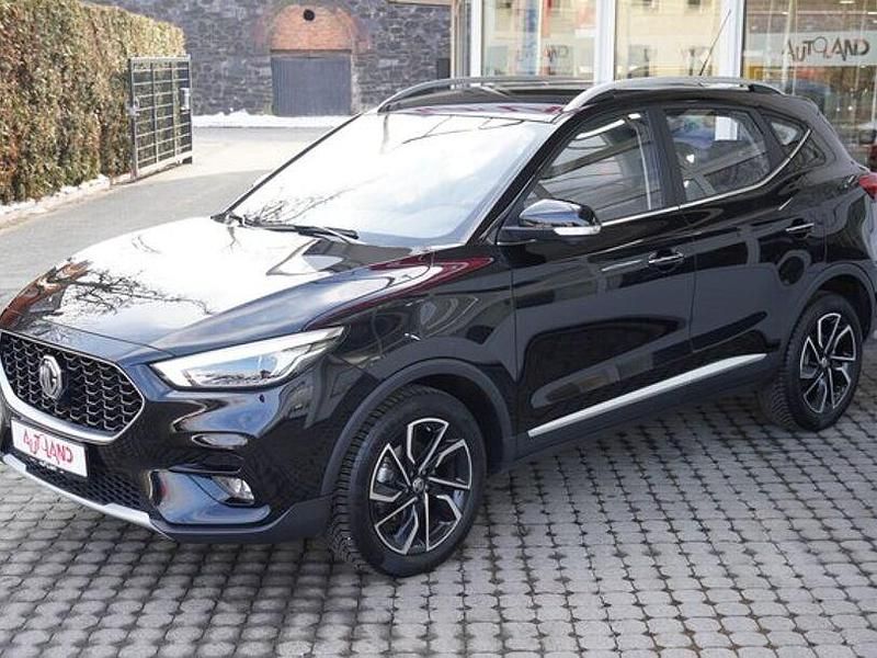 Gebraucht MG ZS Luxury 106 PS (77 kW) 2024 Schwarz SUV