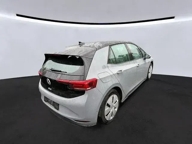 Gebraucht VW ID.3 Pure 150 kW (204 PS) 2022 Mondsteingrau Kleinwagen