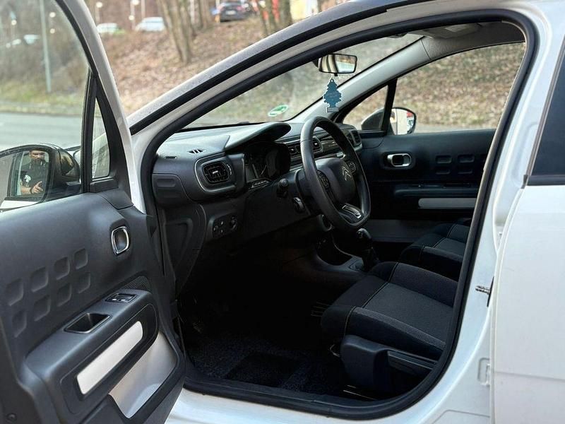 Gebraucht Citroën C3 Feel 82 PS (60 kW) 2018 Weiß Kleinwagen