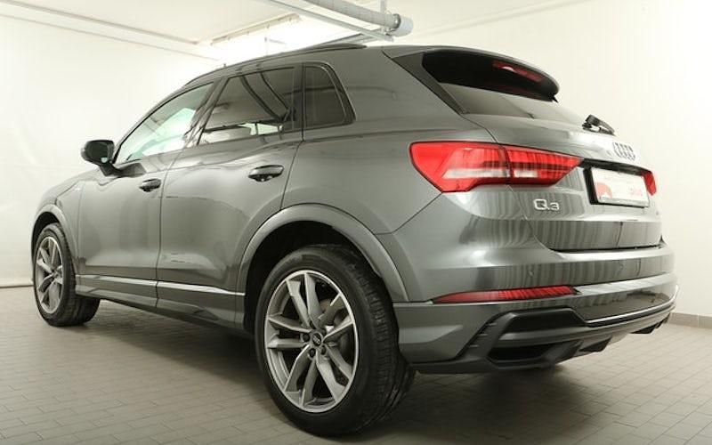 Gebraucht Audi Q3 S-Line 150 PS (110 kW) 2022 Grau SUV
