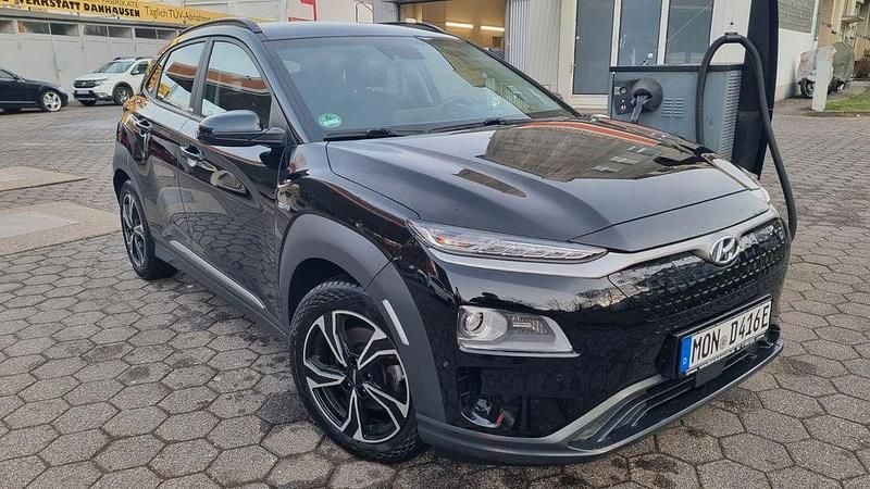 Schwarz Gebraucht 2021 Hyundai Kona Advantage SUV | 16.600 € (Superpreis) - Bild 1/4