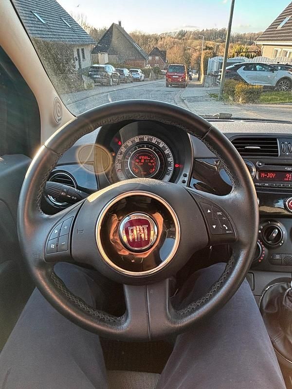 Gebraucht Fiat 500C 85 PS (62 kW) 2011 Schwarz Cabrio