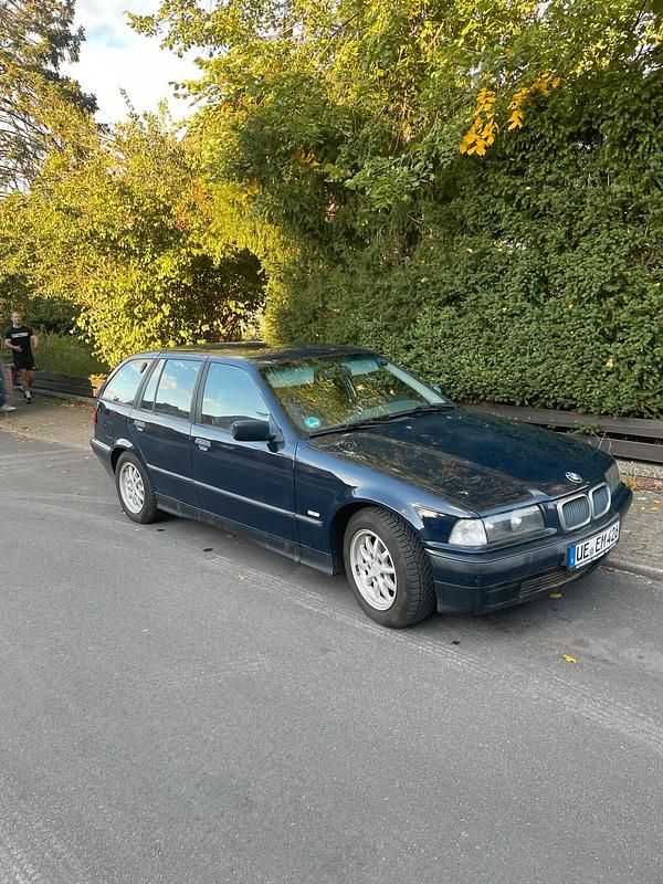 Gebraucht 1997 BMW 320 Kombi | 3.000 € (Teuer) - Bild 1/4