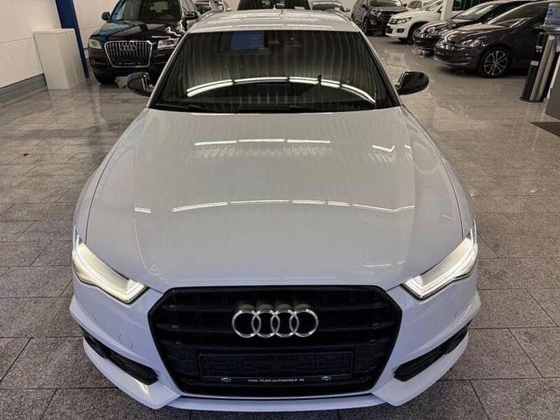 Gebraucht Audi A6 Ambiente 190 PS (139 kW) 2017 Andere Limousine